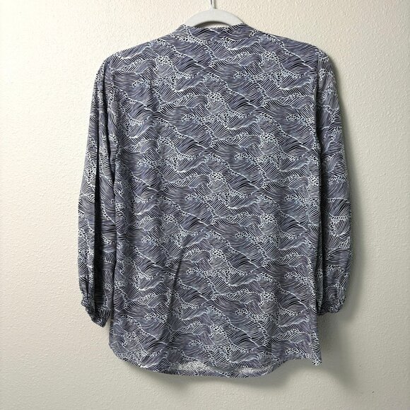 Reyn Spooner Molokai Channel 3/4 Sleeve Blouse Size S Black White Print Hawaiian - Picture 4 of 13